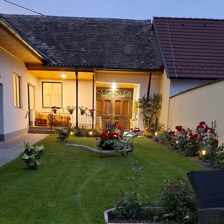 Weinviertel Semesterbostad Pernersdorf